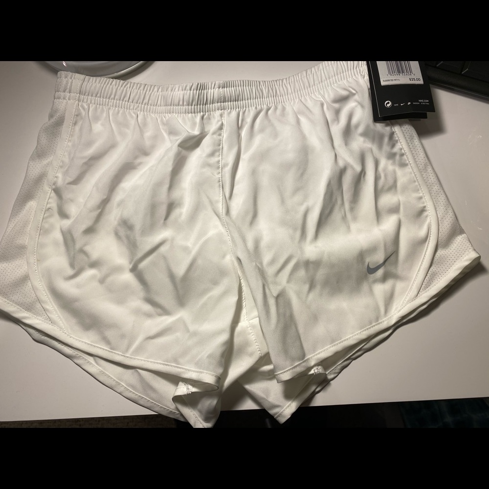 COPY - COPY - Girls 7-16 Nike dri fit shorts